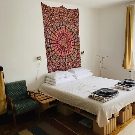 Chillhome Apartman Balatonalmadi