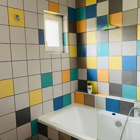 Chillhome Apartman Balatonalmadi